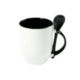 Taza negra con cuchara